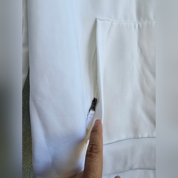 Adidas White Hoodie for Men - Picture 4 of 10